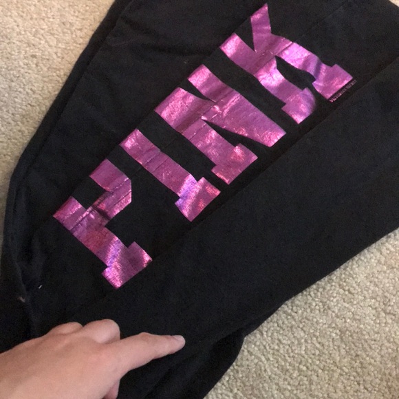 Victoria’s Secret yoga pants - Picture 2 of 2